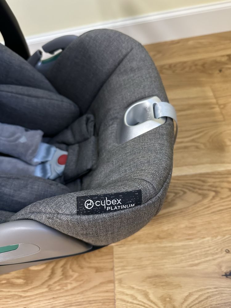 Продавам детско столче за кола Cybex CLOUD Z2+ летен калъф