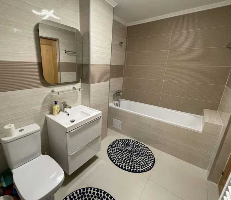 Дава се под наем Двустаен апартамент в Пловдив, Кючук Париж - 65 кв.м за 275.4 € - Снимка #2