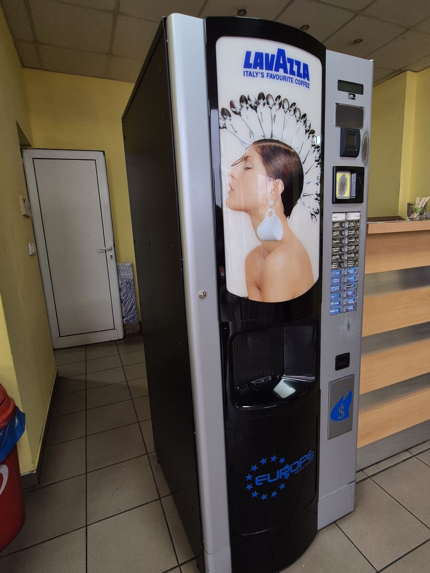 Кафе вендинг Lavazza НОВА