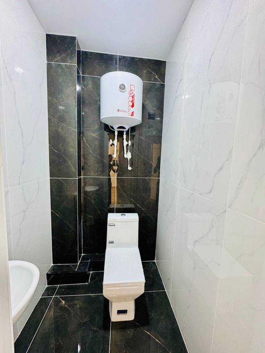 3 xonali 100m2 8-qavat.