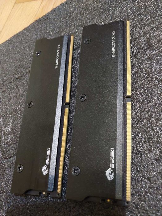 32GB DDR5 TeamGroup - 6400MT/s, Crucial Pro - 6000MT/s