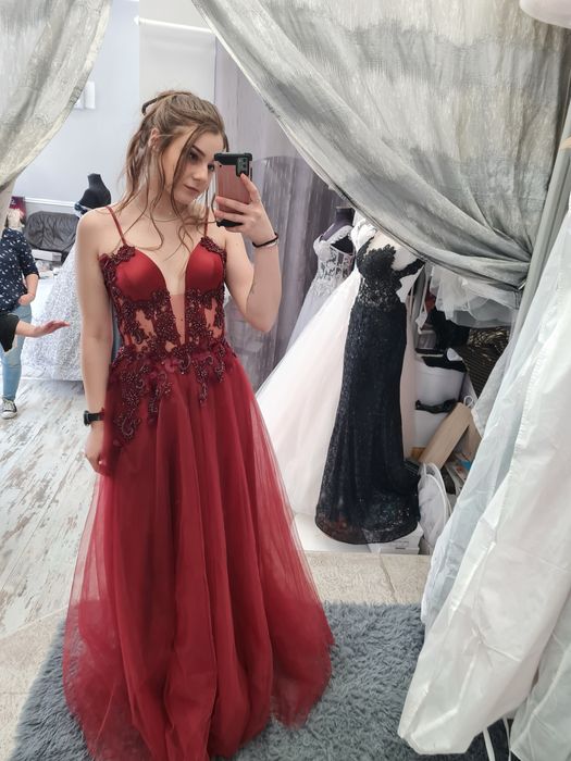 Бална рокля.