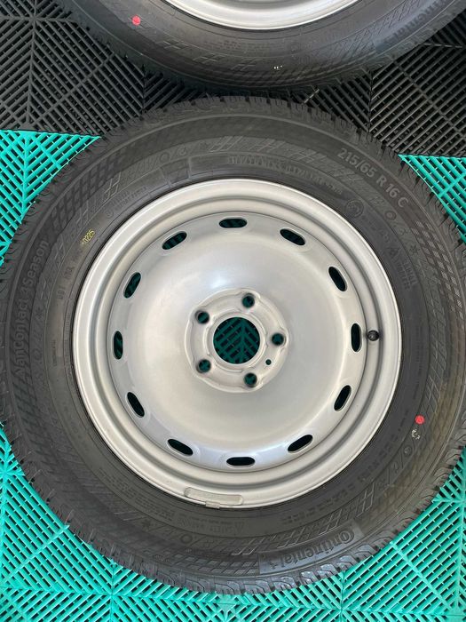 Set jante cu anvelope noi allseason 215 65 r16c Renault Trafic 2014+