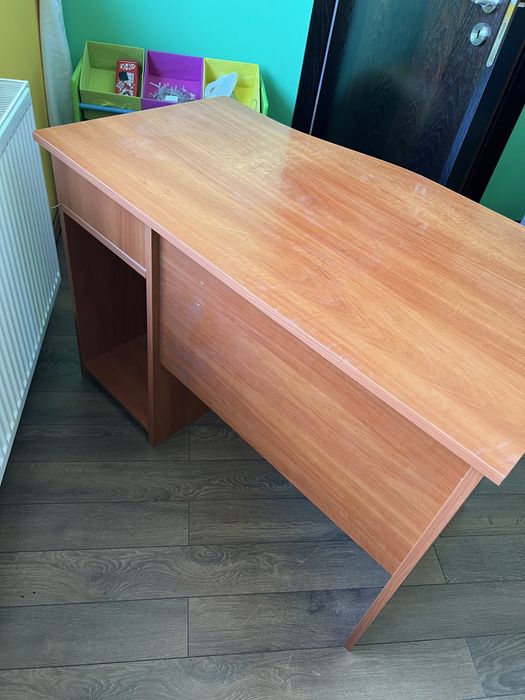 Ученическо бюро……….