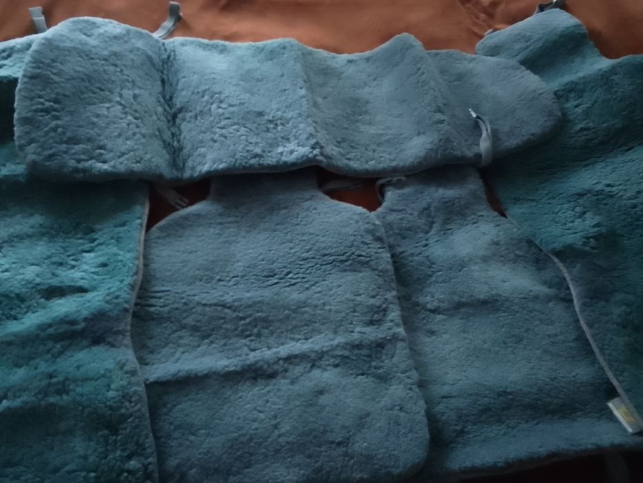 Продам чехлы для автомобилей