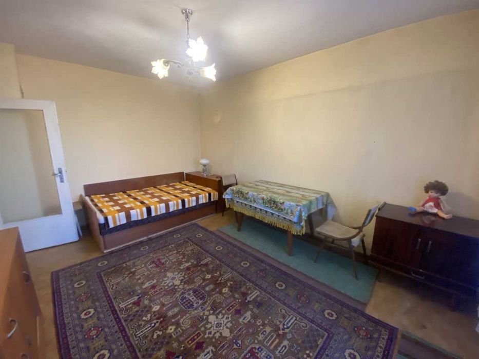 Продава се Двустаен апартамент в Пловдив, Кючук Париж - 47 кв.м за 1426 €/кв.м - Снимка #2