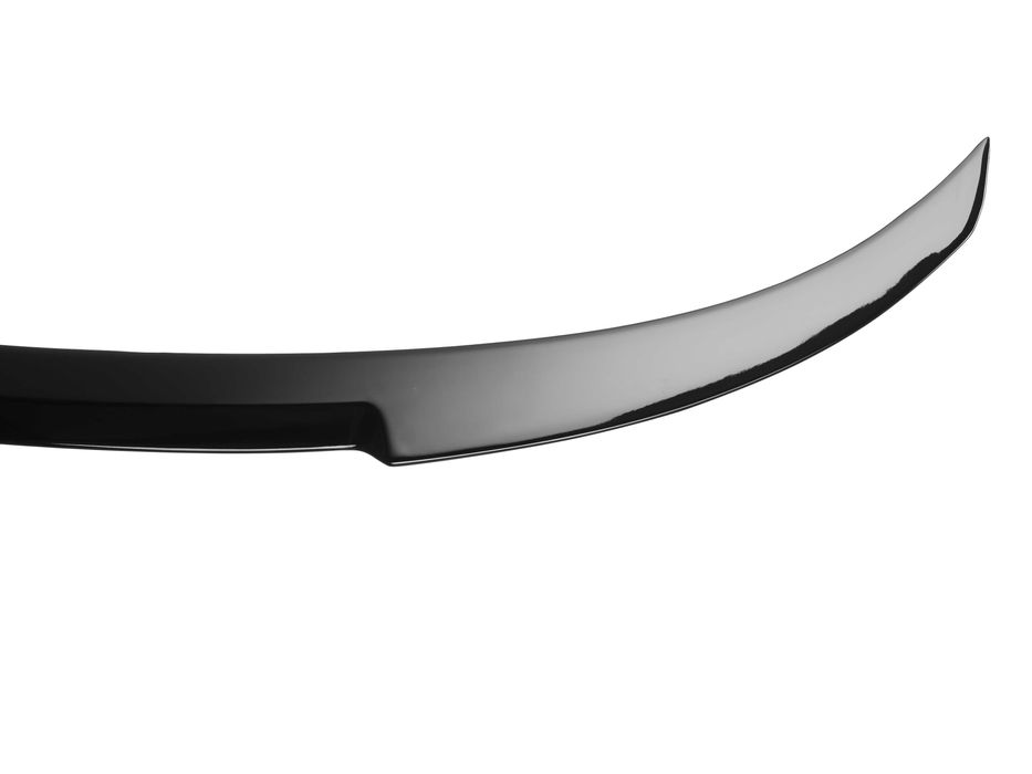 Eleron BMW Seria 3 E90 M4 Style - Negru Lucios