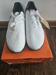 Nike Phantom GX II Academy IC.