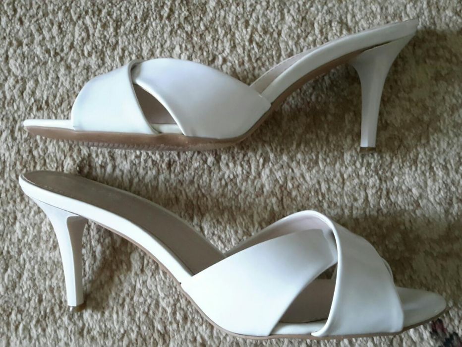 Босоножки Vallenssia размер 37,5