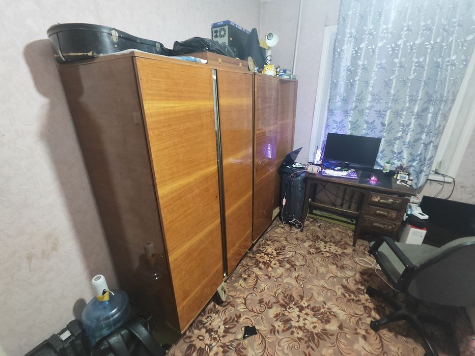 Отдаю шкаф. БЕСПЛАТНО