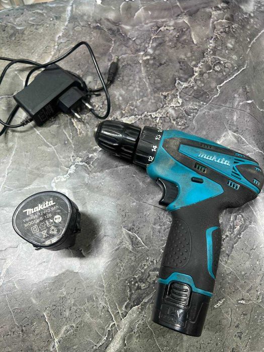 Шуруповерт Makita  (6-36) лот 652050