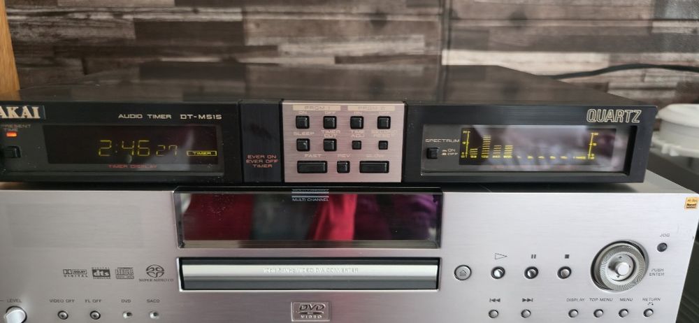 Таимер akai dt m 515