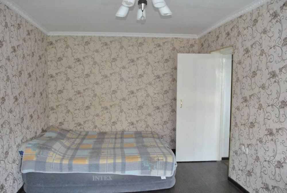 Срочно продаю 1 комнатную квартиру Яккасарай, Саламатина