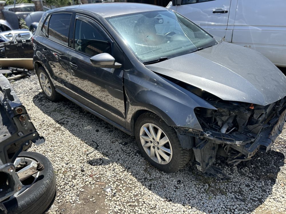 Фолксваген поло 6Р 1,6тди 90кс на части/vw polo 6R 1,6tdi 90ks CAY