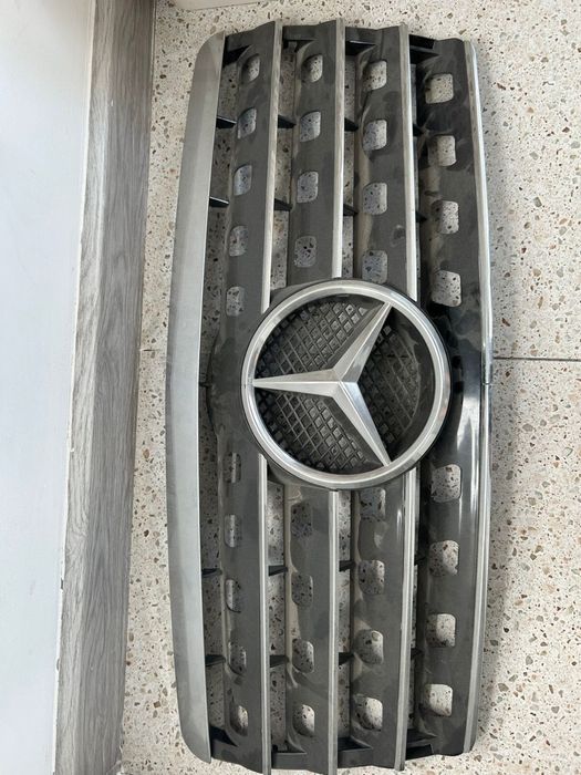 Решетка на мл гле 2011 года 2015 года