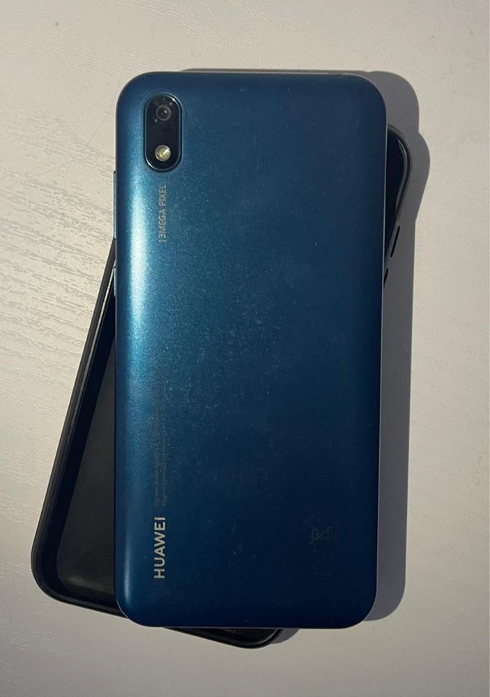 Huawei Y5 2019 бу в хорошем состоянии