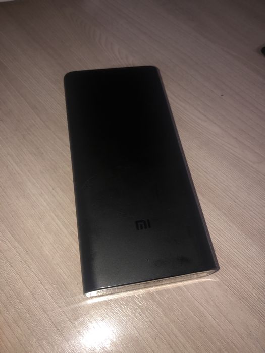 Продам повербанк xiaomi mi 50w 20000mAh