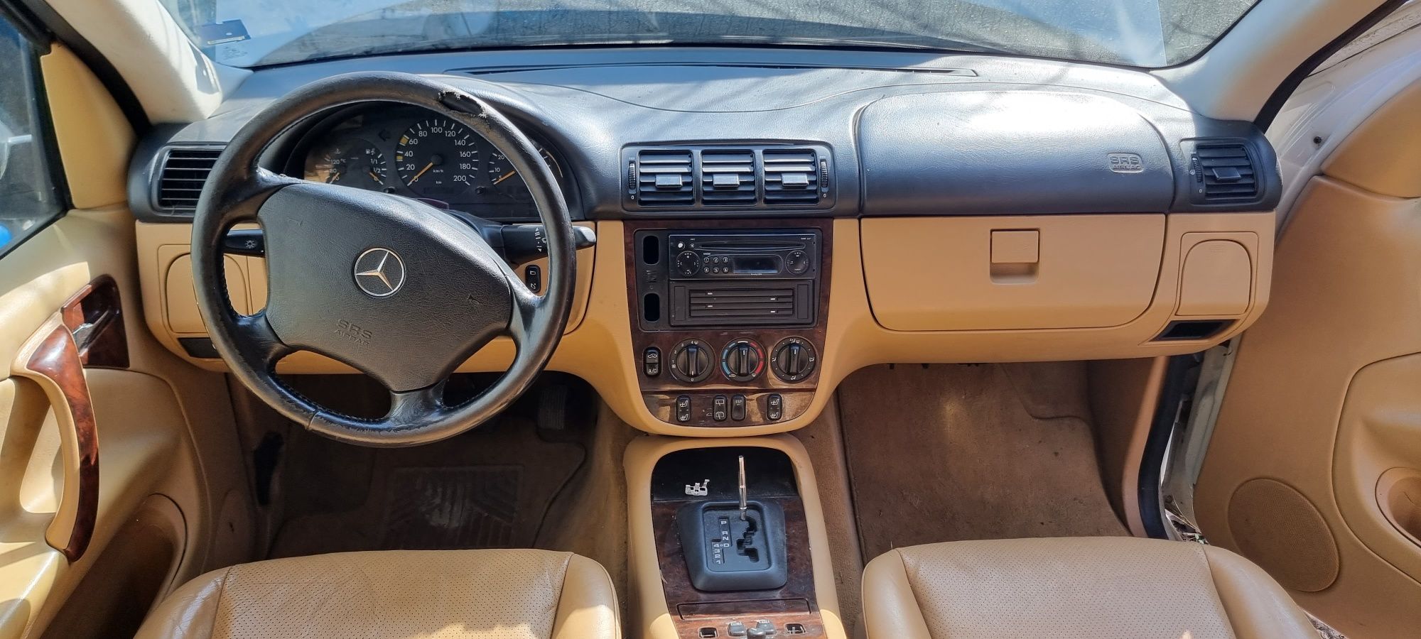 Dezmembrez Interior bej ml320 w163 1998