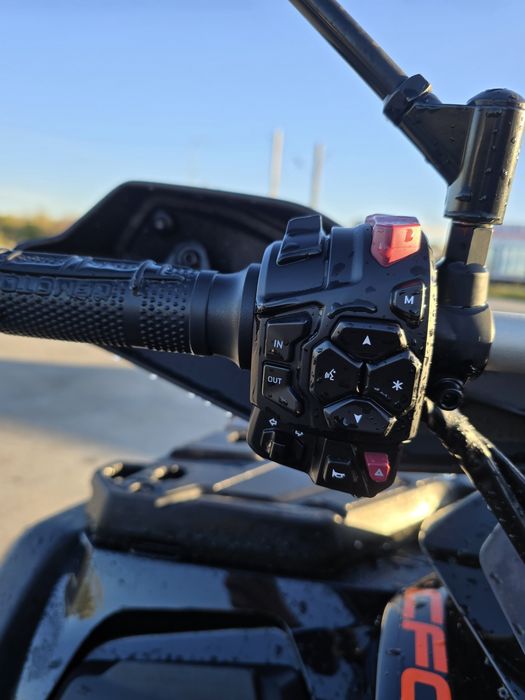 Vând Cfmoto x10 2025 varianta premium