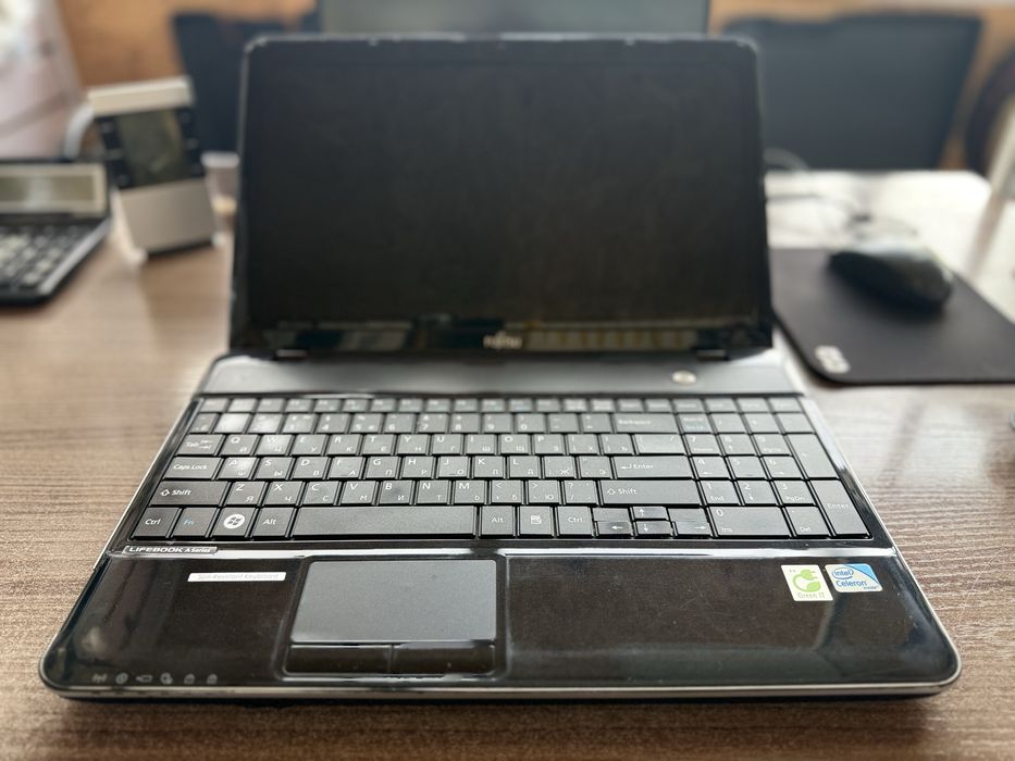Ноутбук Fujitsu в отличном состоянии