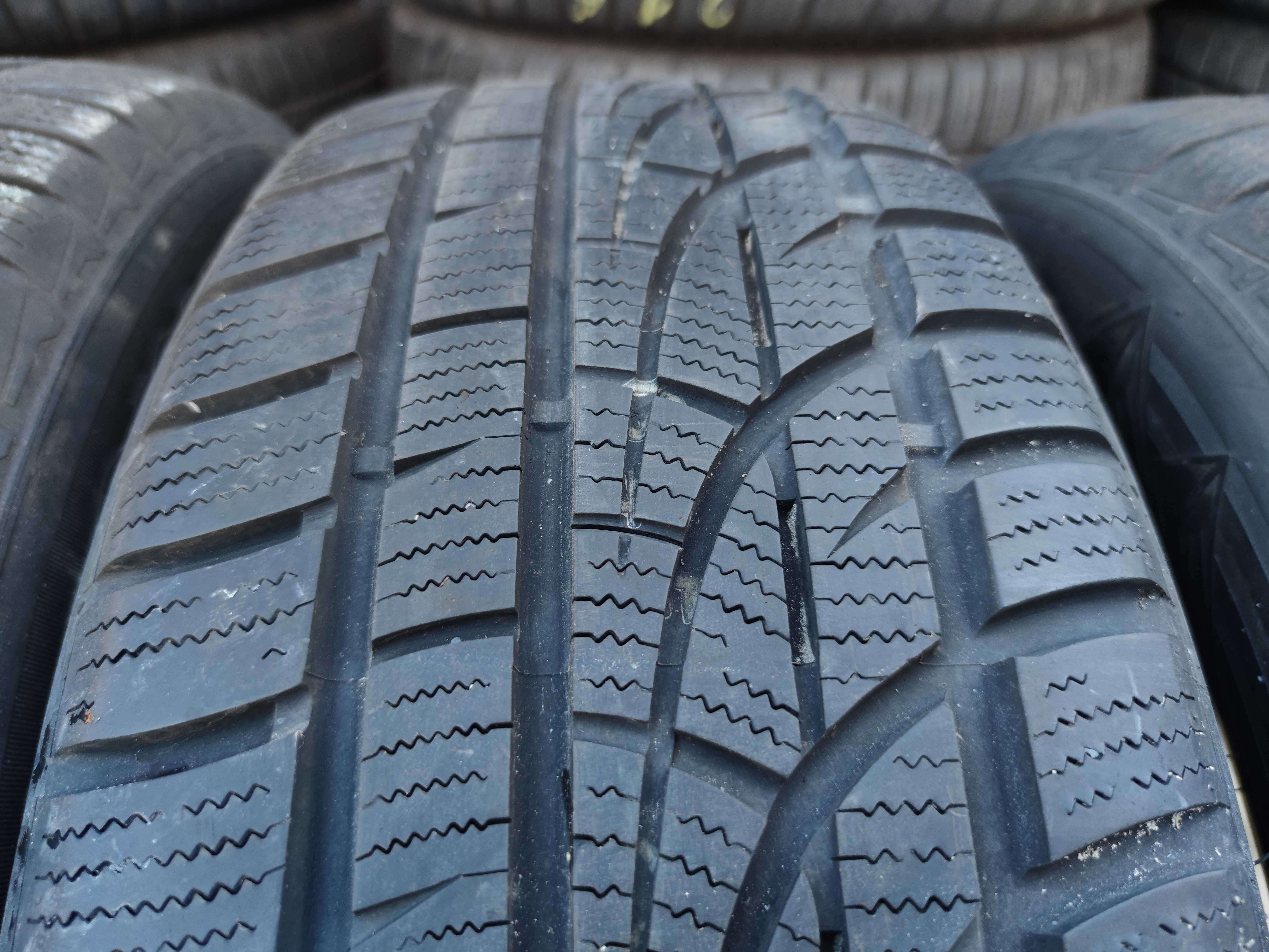 4бр Зимни Гуми 235 60 17 - Hankook