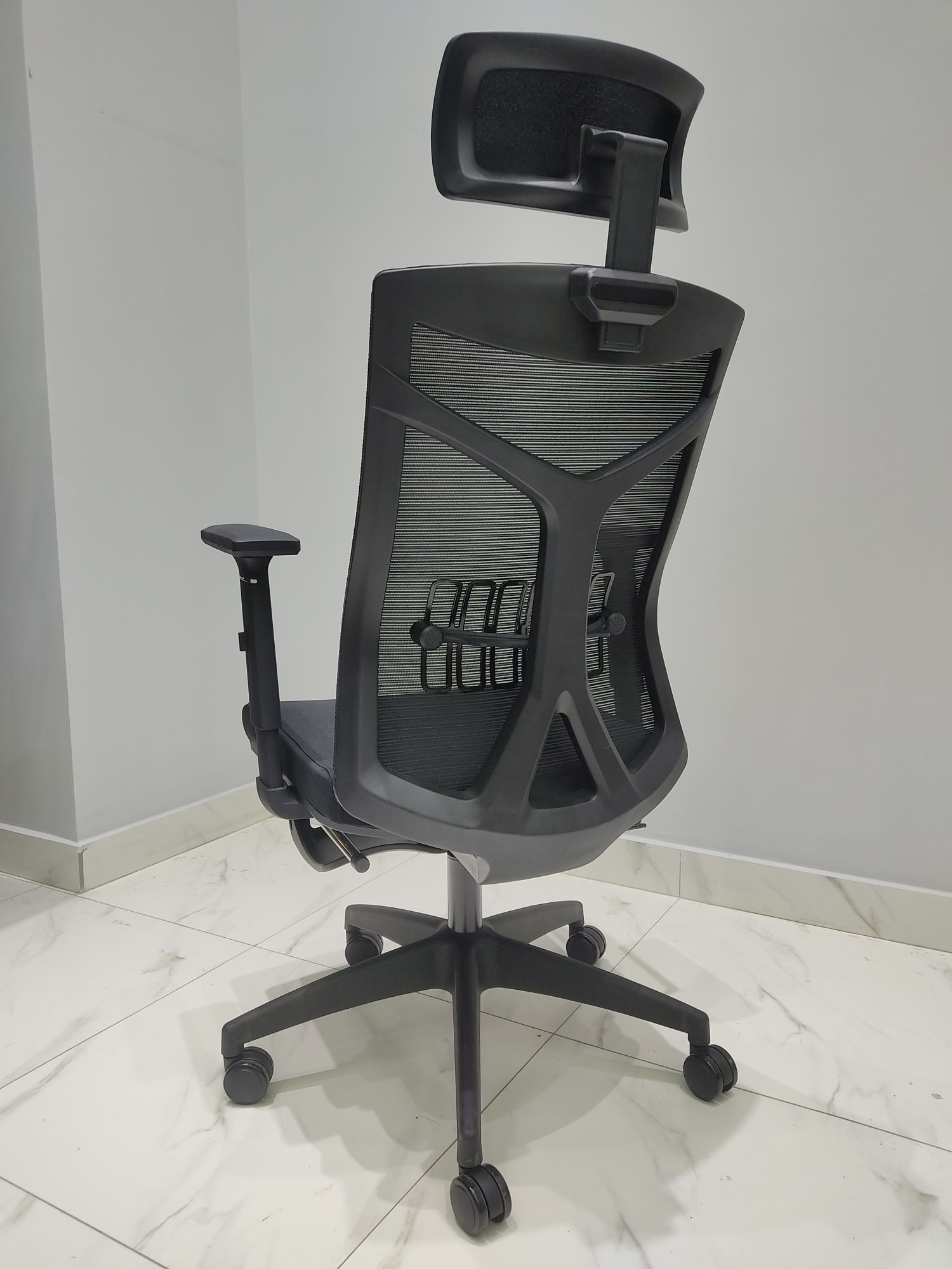Офисное кресло Арано качество+гарантия