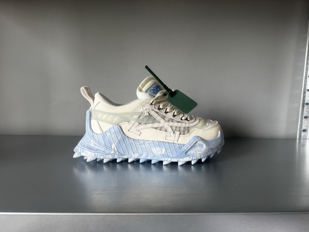 OFF WHITE / различни модели