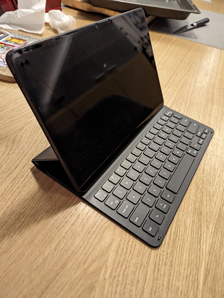 Samsung Galaxy Tab S8 Slim Book Cover Keyboard