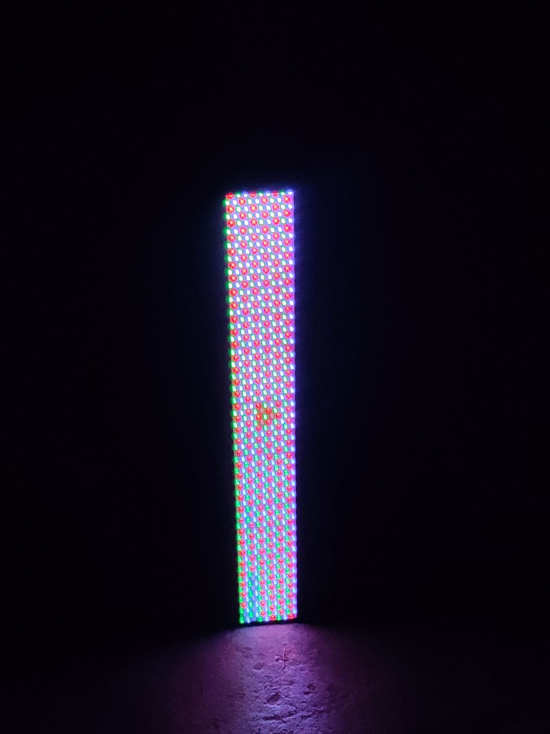 Продам светодиодную панель RGB