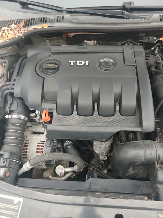 Vând Skoda Octavia 2