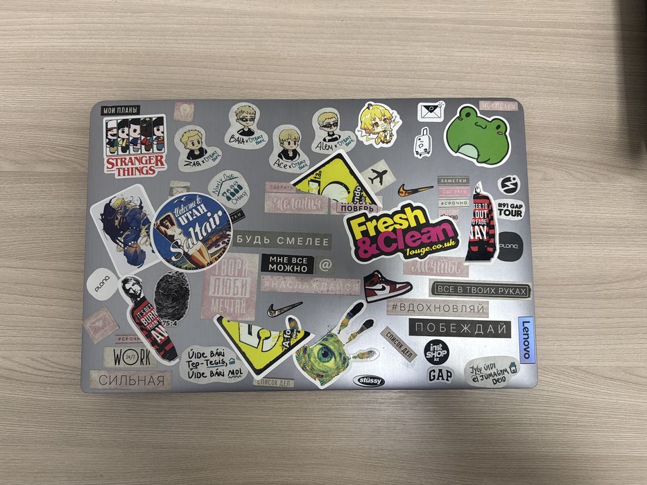 Ноутбук  Lenovo