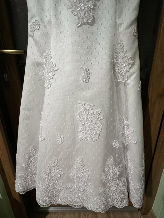 Vand rochie de mireasa