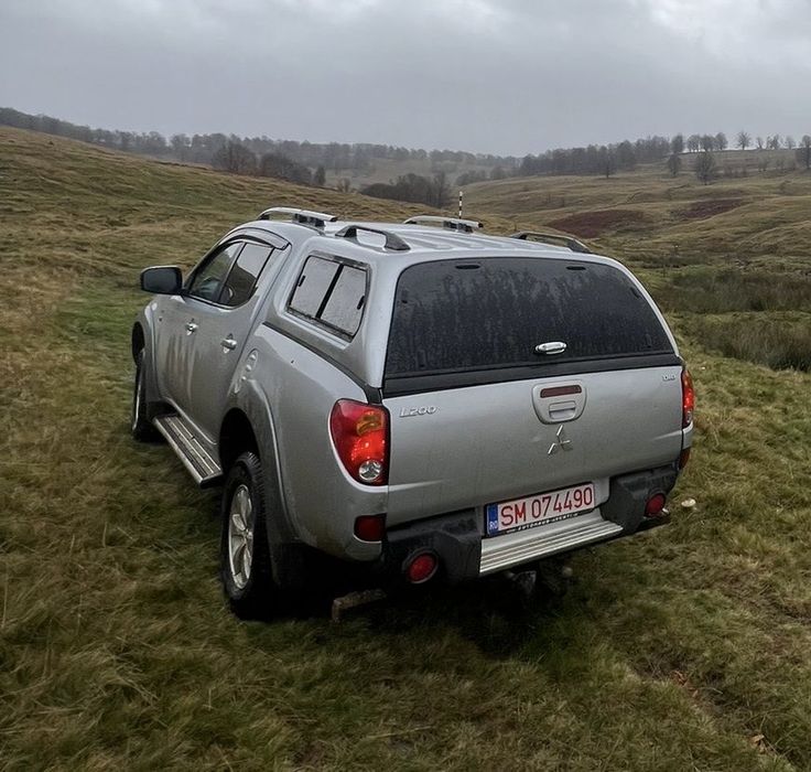 Hardtop mitsubishi l200