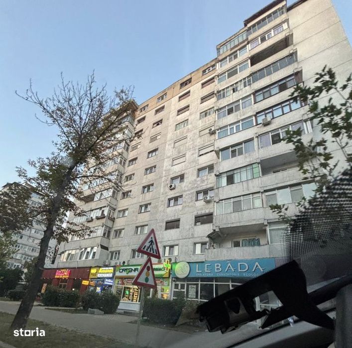 Apartament De Vanzare, 3 Cam,70 Mp, Et 3