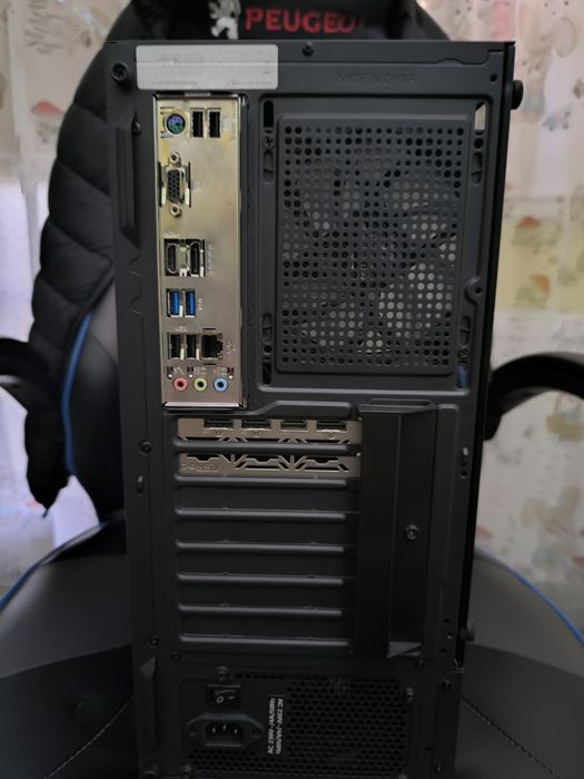 Геймърски компютър