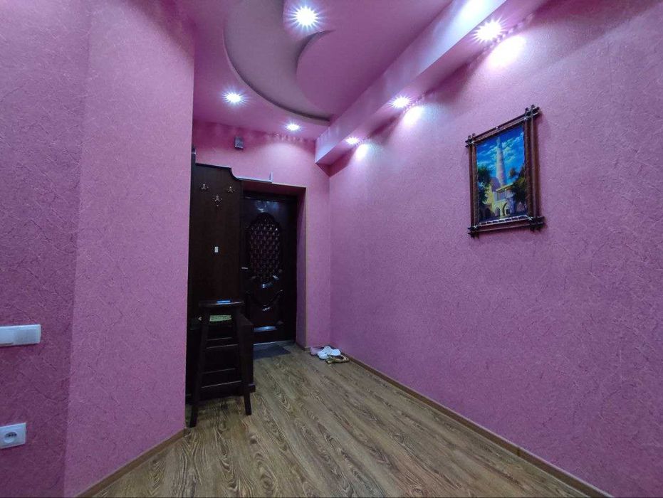 Продается 3 комнатная квартира в ЖК "Замок Счастья". Юнусабад 17 кв