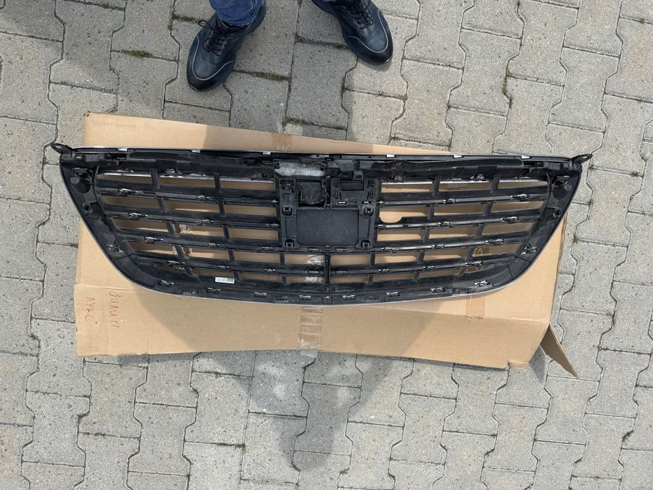Оригинална предна решетка за Mercedes S class w222
