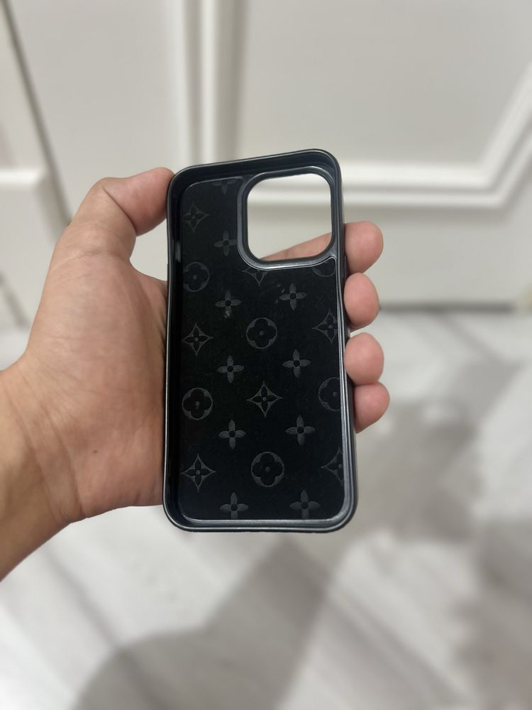 Iphone 13 pro ga chexol