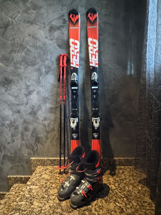 Детски ски, ски обувки и щеки Rossignol HERO