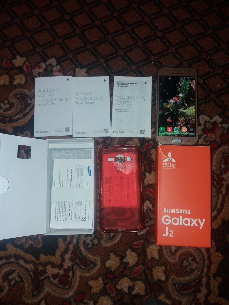 Продам Galaxy j2 -25000