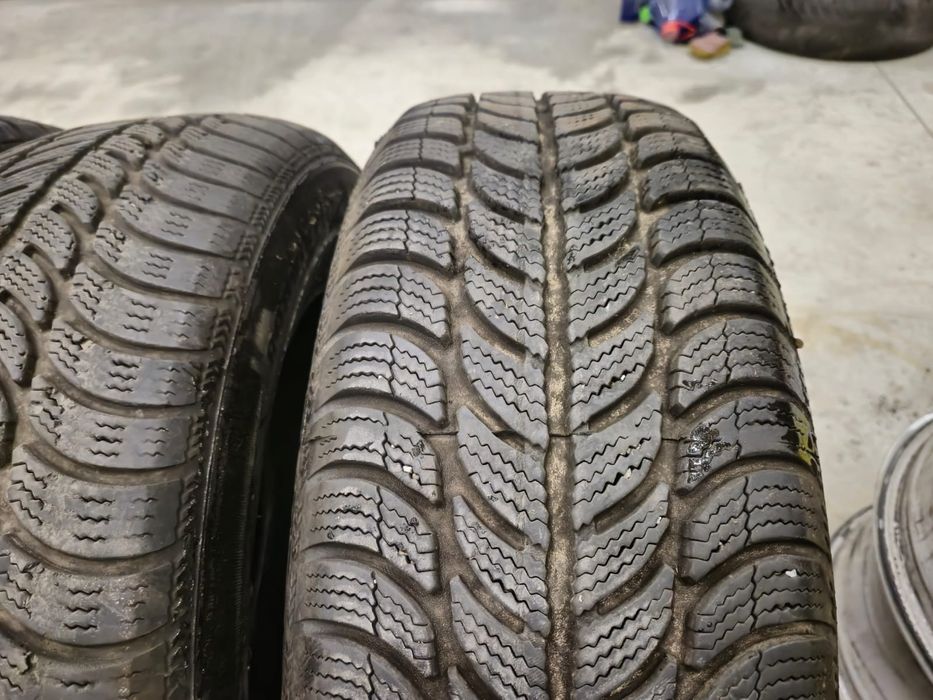 4 anvelope iarna Sava 195 65 15 stare buna