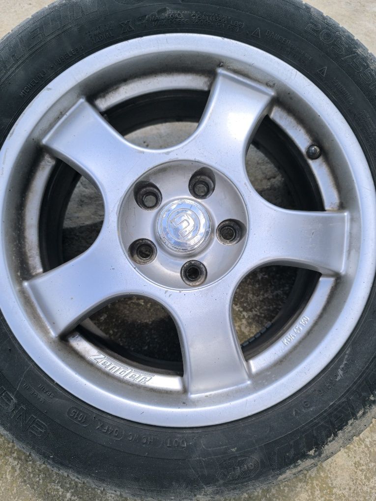 Джанти Zender 16 цола 5х112 с гуми 205/55/16