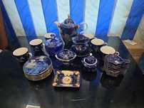 Set complet farfurii cesti cobalt aurite