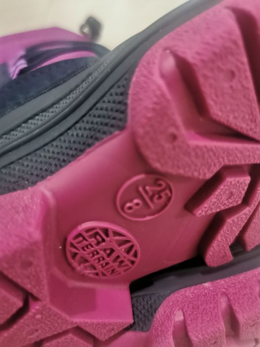 Vand Cizme CMP stare NOU