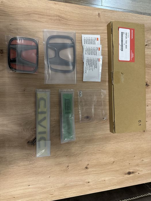 Embleme negre Honda Civic XI