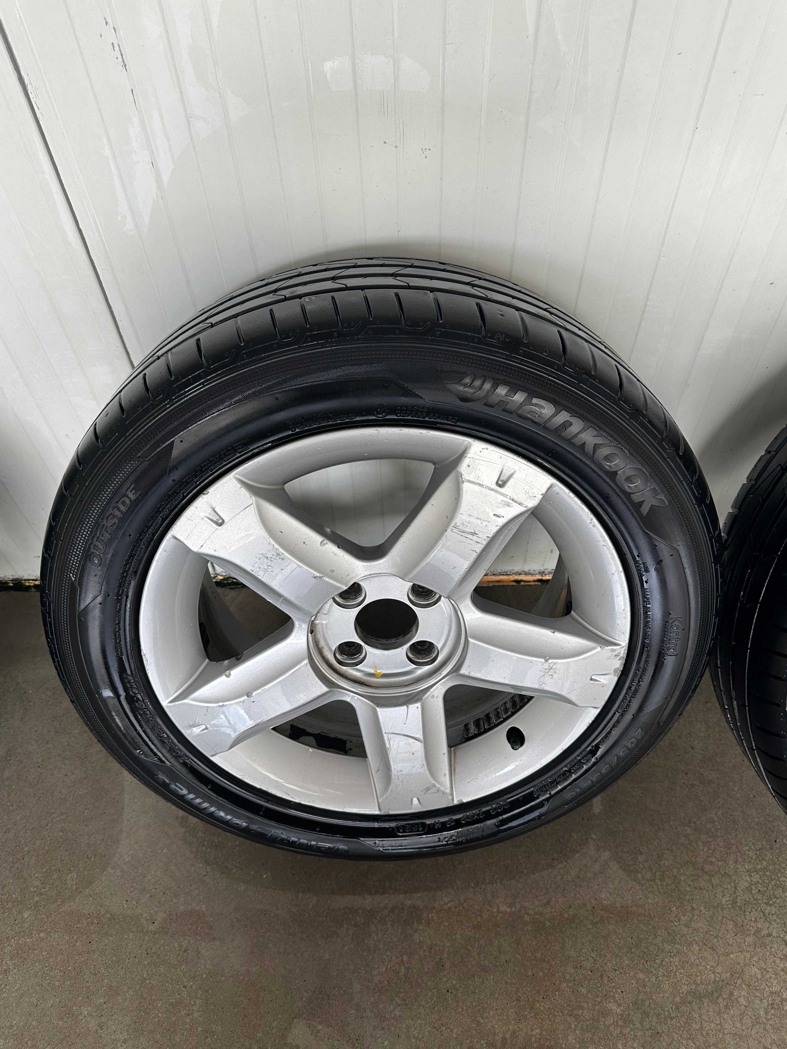 Летни гуми “HANKOOK” 205/55R16 с джанти