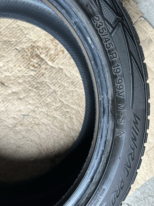 235/45 R19 Vredestein Wintrac Pro+ DOT 3524 6.19 mm