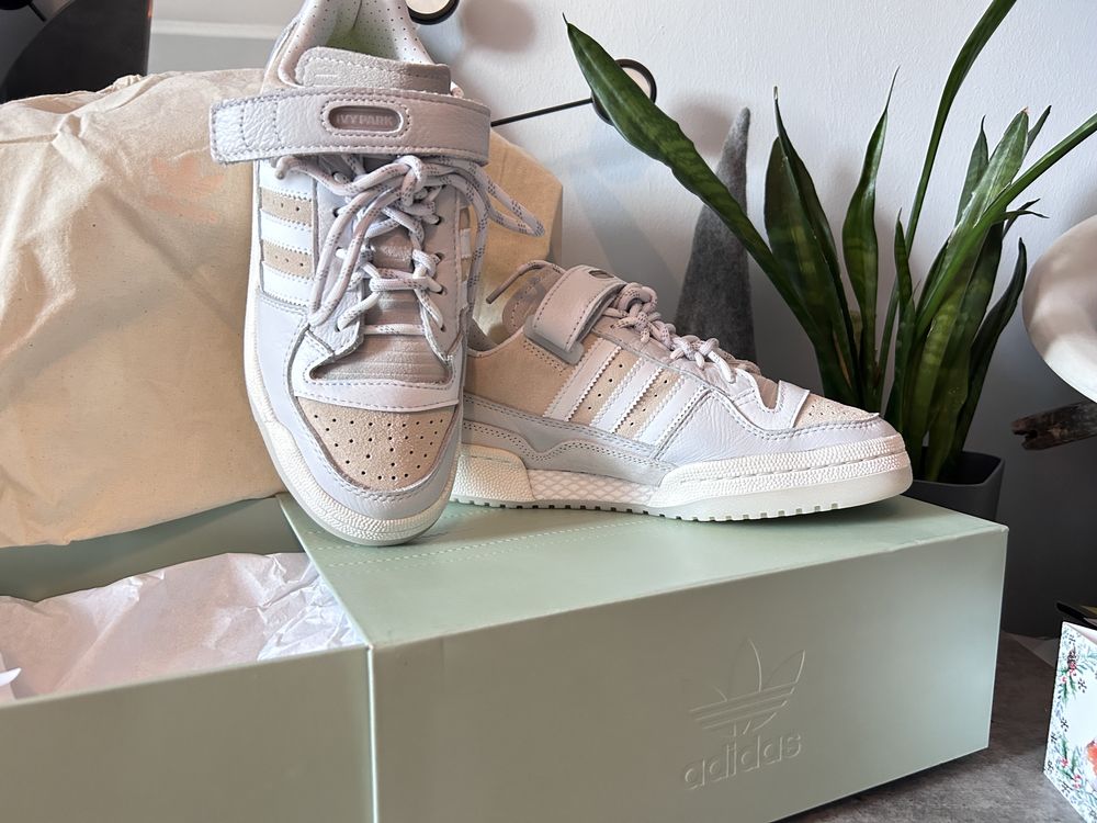 Промоция Adidas Ivy Park 37 - 23,5 см