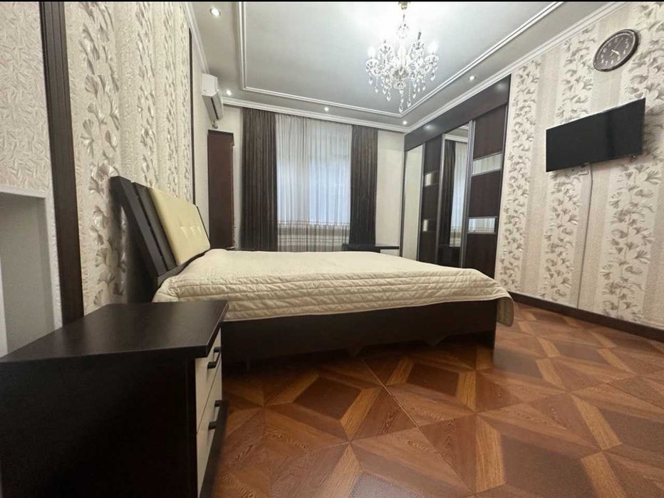 Сдам евро квартиру на Ойбек  афросиаб Габус