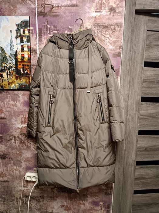 Продам женский зимний пуховик